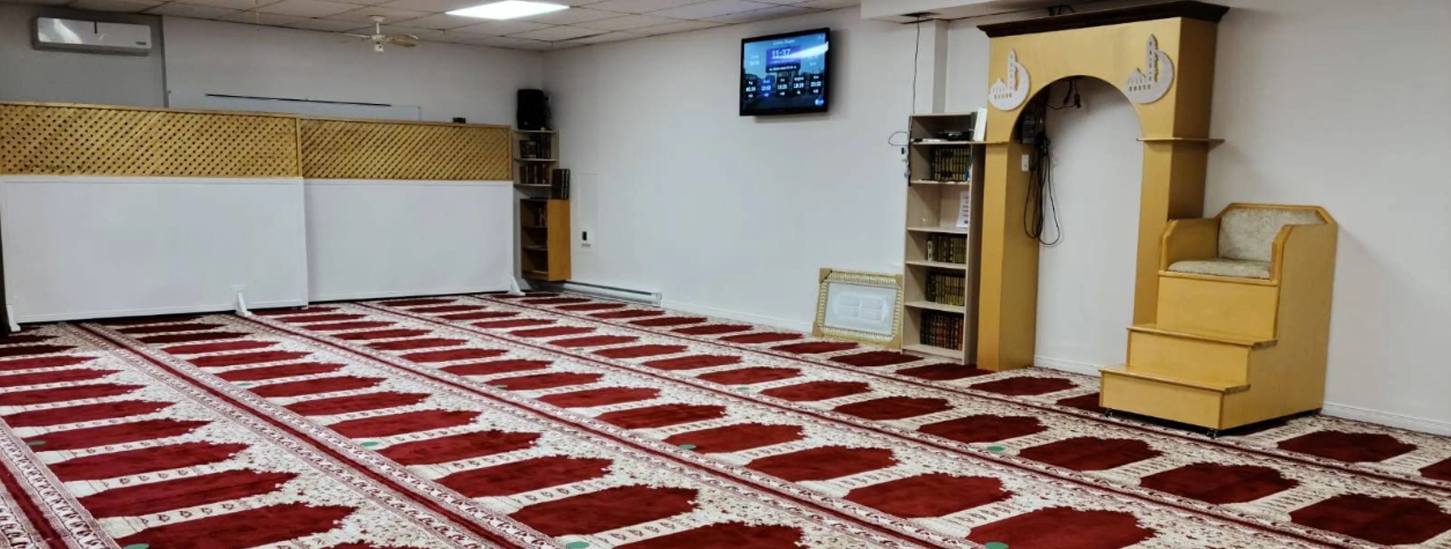 Exterior view of The Centre Rayan Sainte-Therese building